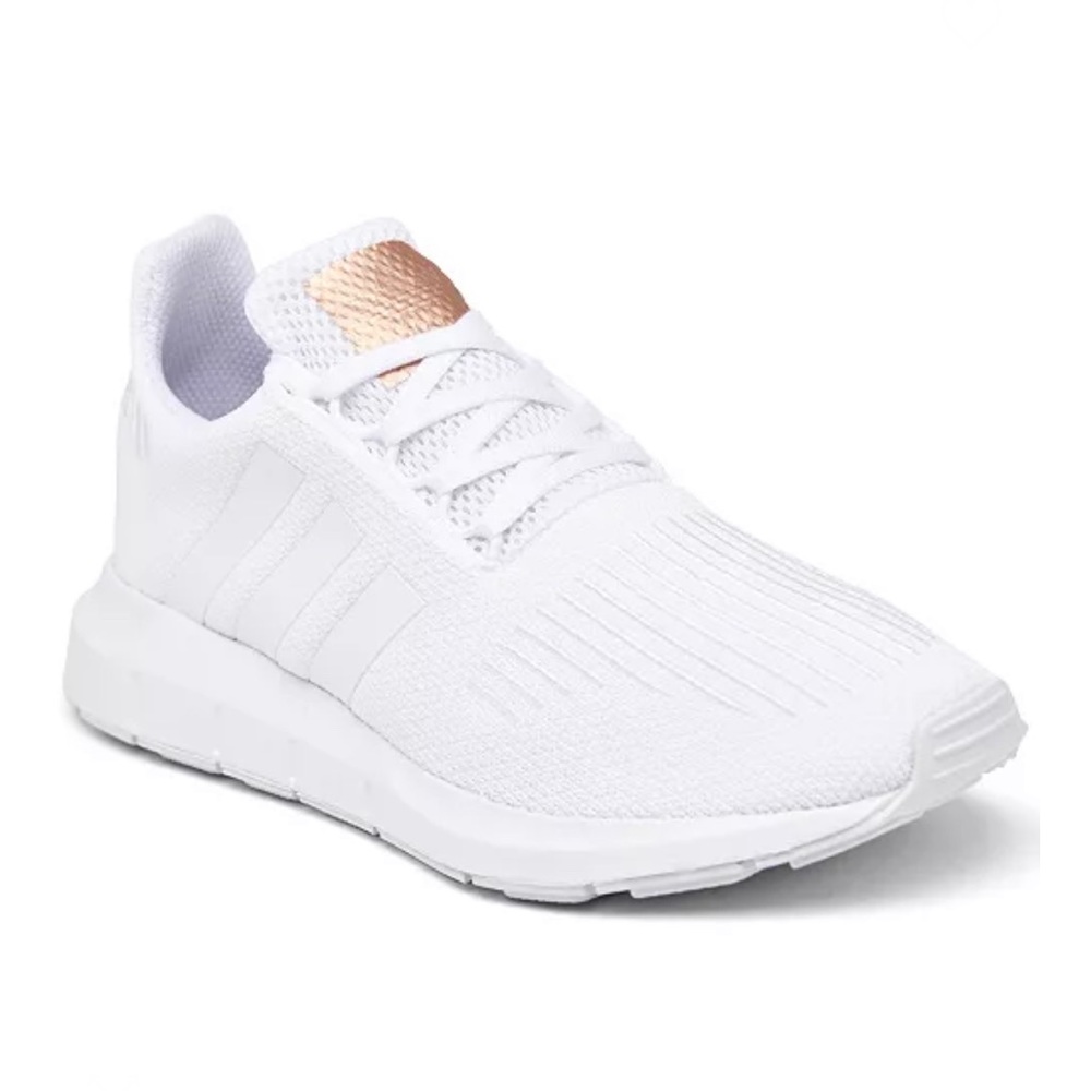 Adidas Swift Run Casual Sneakers